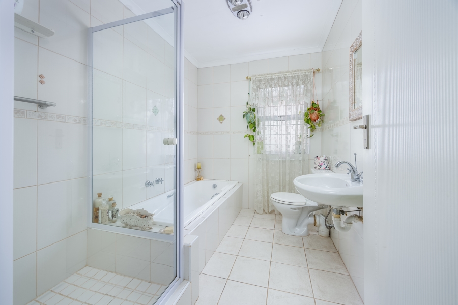 3 Bedroom Property for Sale in Valmary Park Western Cape